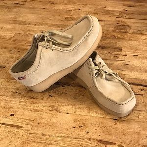 Women’s Clark’s shoes